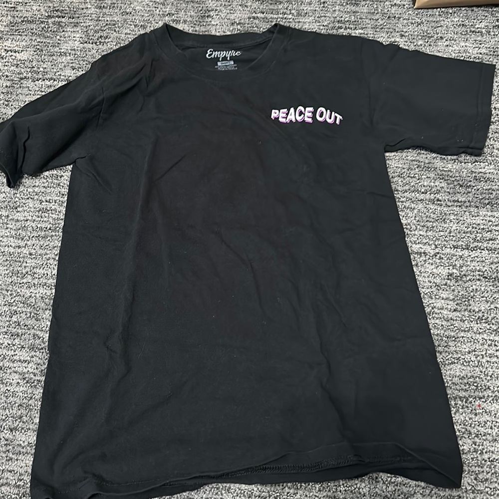 Graphic T